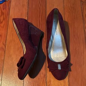 NWOT Bandolino Wedge Heel